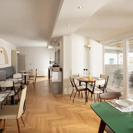 Bed & Breakfast Palazzo Dei Tolomei Lecce