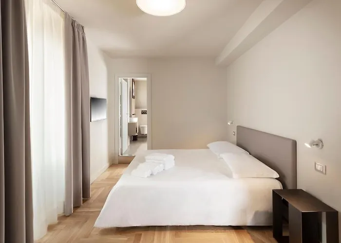 Bed & Breakfast Palazzo Dei Tolomei 4*