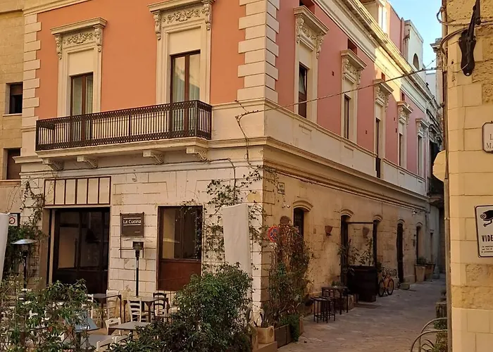 Bed & Breakfast Palazzo Dei Tolomei 4*